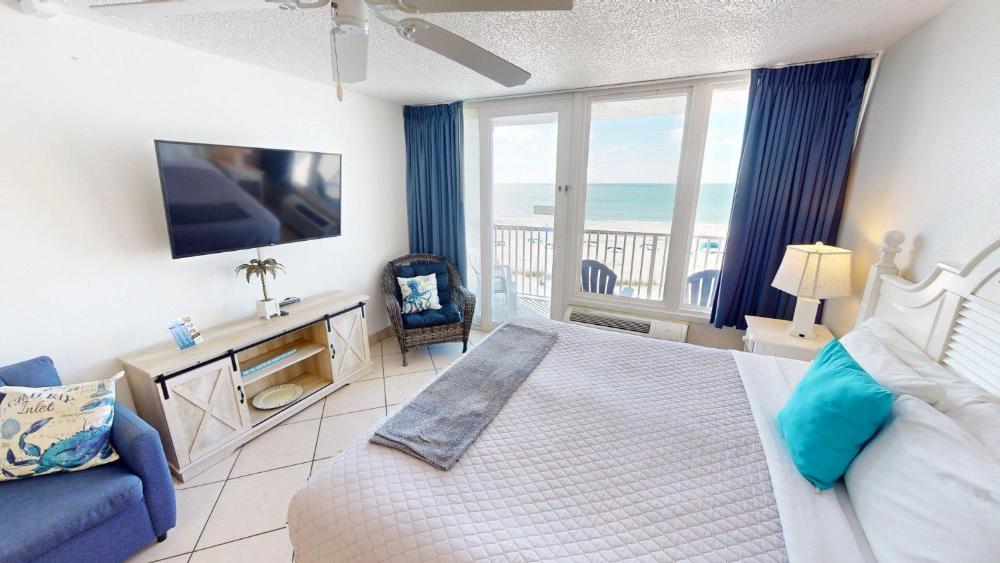 Island Inn Beach Resort